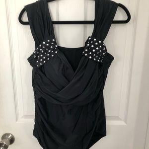 💦Mazu Swim. Flattering black one piece swimsuit.